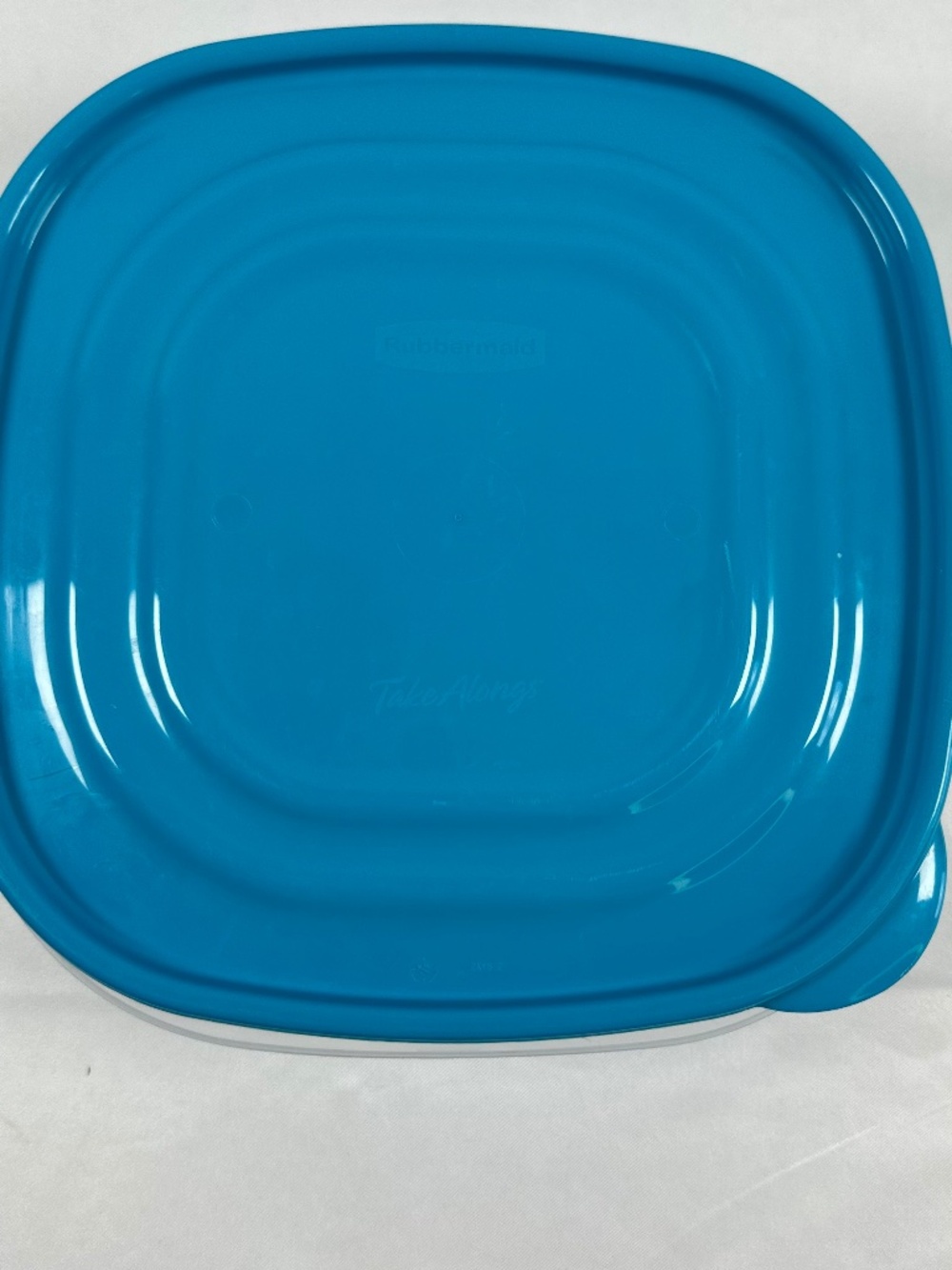 Large Rubbermaid TakeAlongs 11.7 Cups, 2.77 Liters, Blue Snap On Lid, 2K47 1